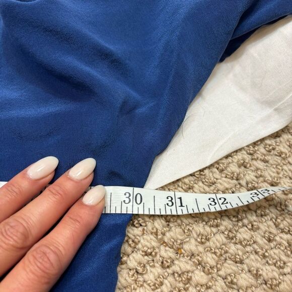 Ladies Silk Blue and Black Sheer Back Long Sleeve Blouse Size Medium - Picture 10 of 10